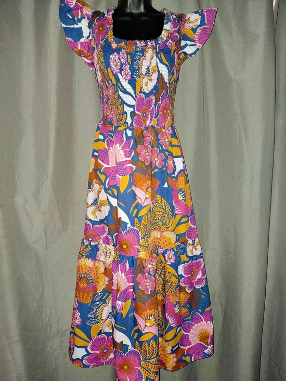 Sugar Lips Floral Maxi Dress in Blue & Pink Size Medium